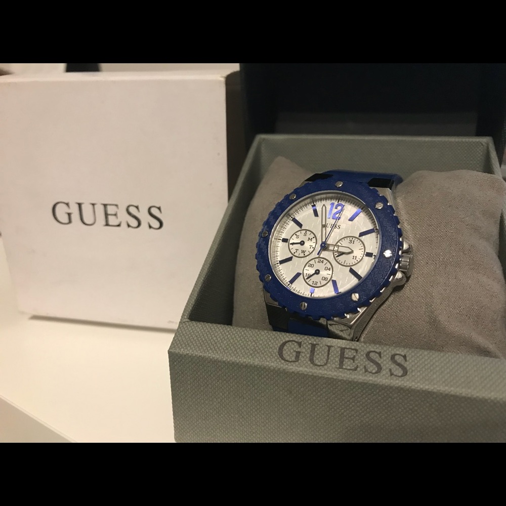 Guess Womens Overdrive Watch
